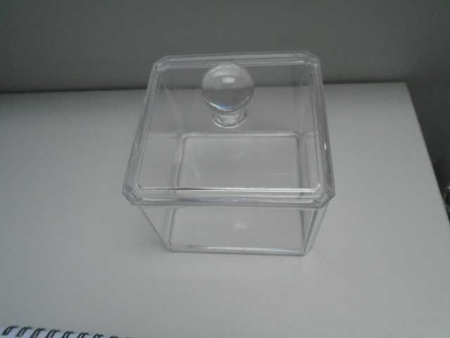 szkatułka przezroczysta