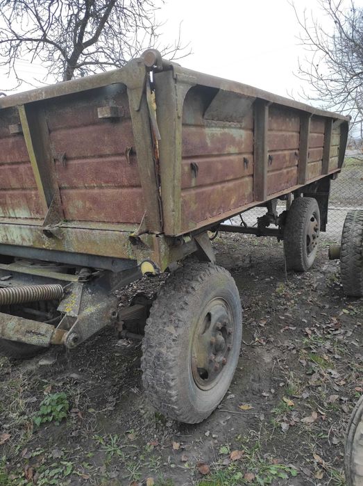 Продам зіловського прицепа