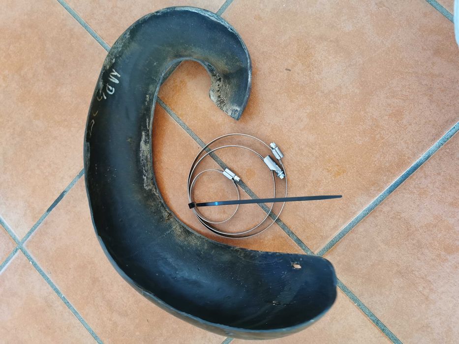 Protecção de escape em carbono ktm