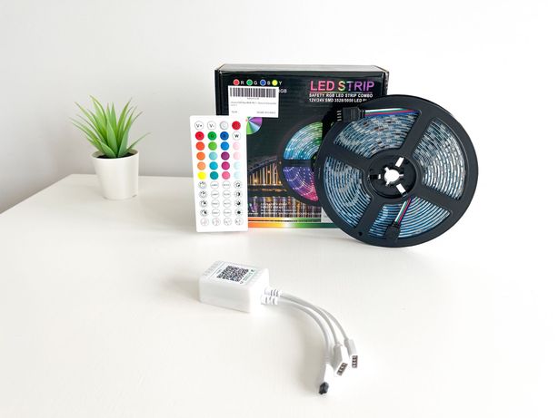 Kit Fita LED 5M RGB+White Bluetooth à prova de água - NOVO/SELADO