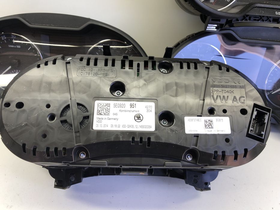 Приборка приборна панель VDO Octavia a7 Октавія а7 октавия