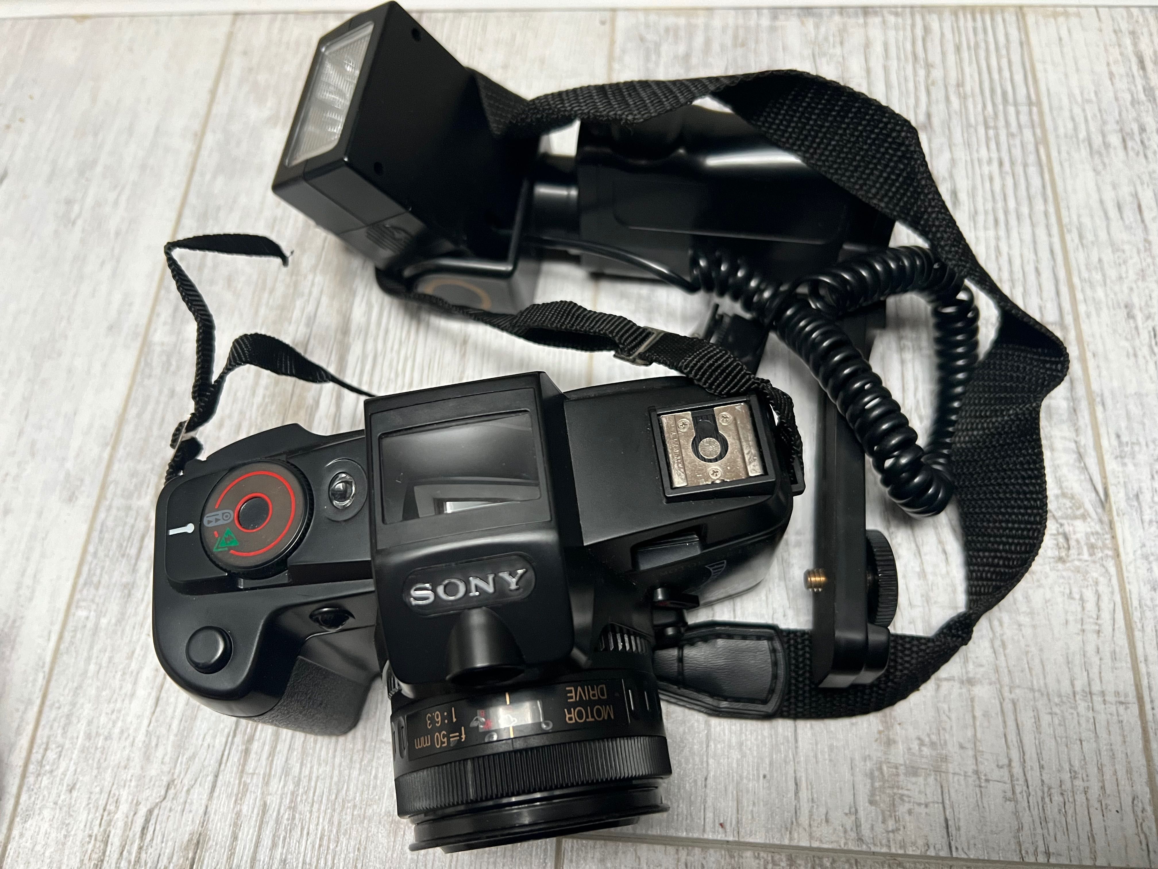 Aparat fotograficzny Sony Motor drive 9002 lampa