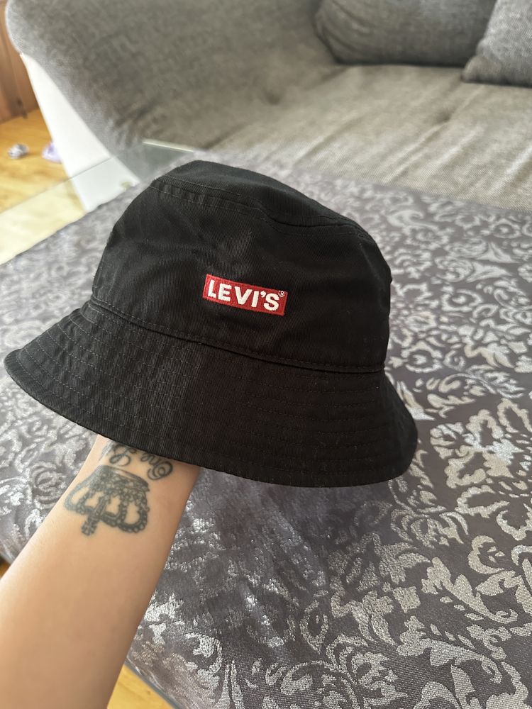 Панама Levis