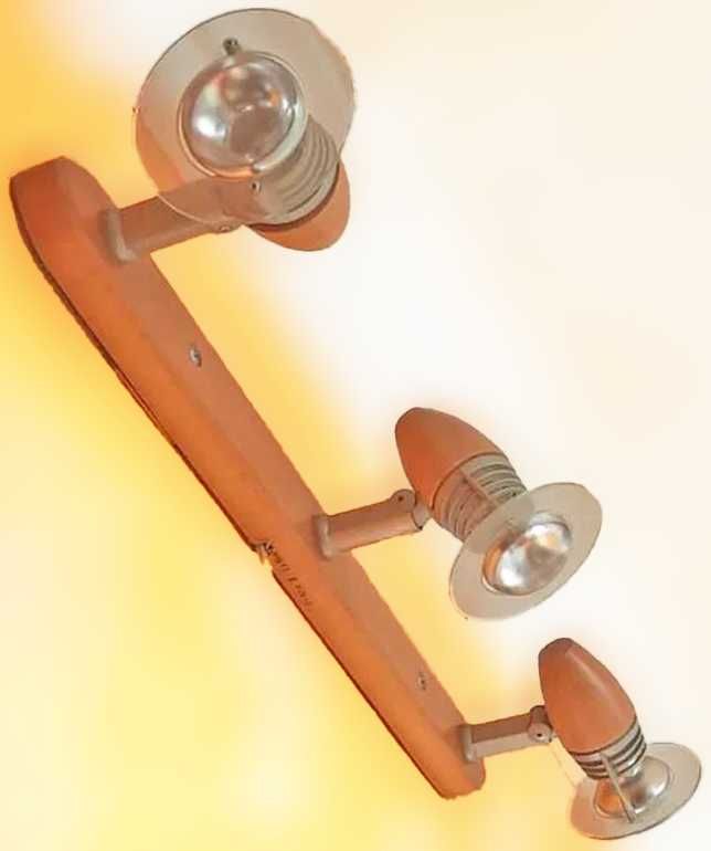 Candeeiro de Focos Triplo com Lâmpadas Philips, como NOVO