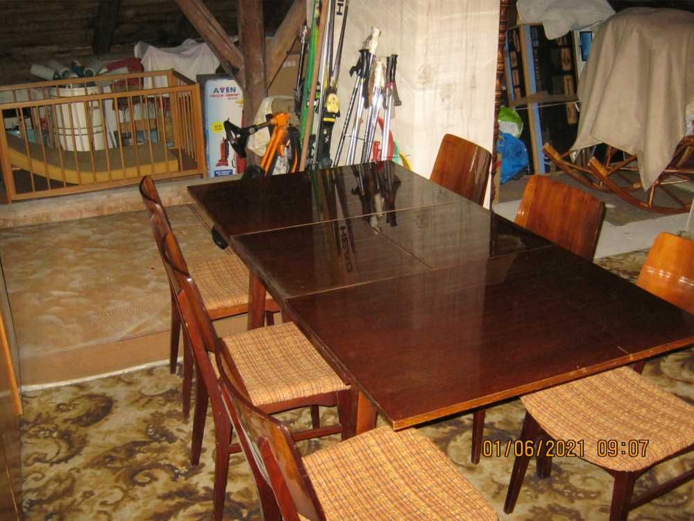 Stół pokojowy rozkladany