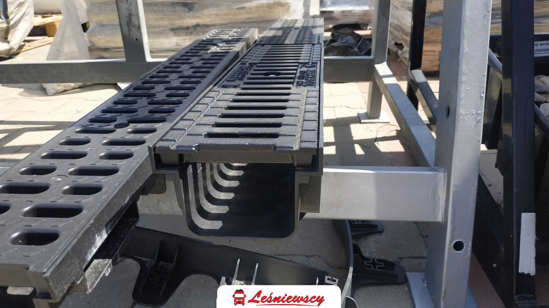 Odwodnienie liniowe beton + żeliwo , kostka brukowa, studzienki-KURIER