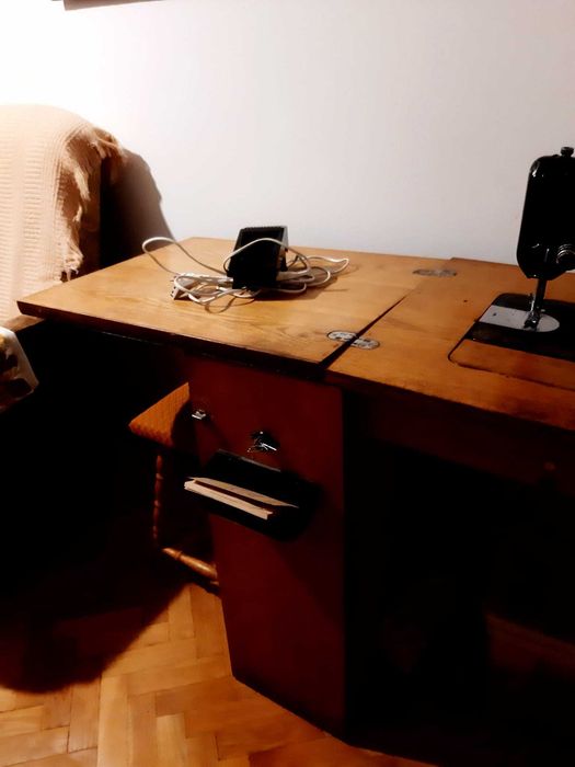 Maszyna do szycia ŁUCZNIK 86