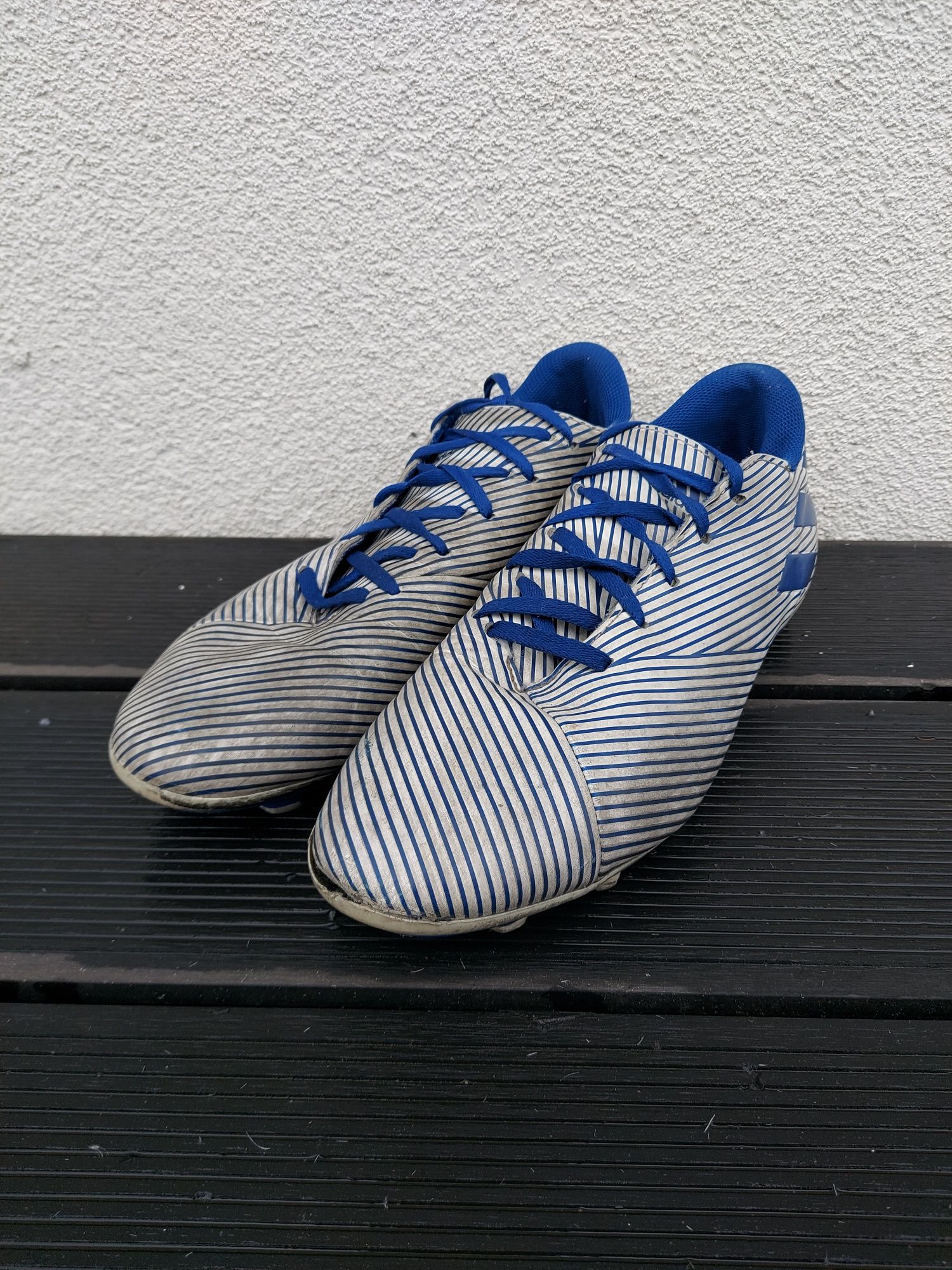 buty piłkarskie korki Adidas Nemeziz 19.4 niebiesko białe(44)