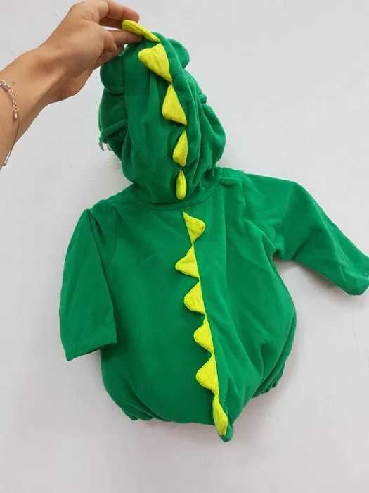 Strój przebranie dinozaur smok rozmiar 6-9 m-cy. B004