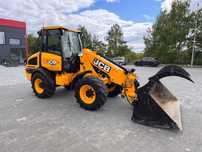 JCB TM 220 |przegubowo-teleskopowa | 2019r| 2 łyżki | krokodyl | szybka jazda 40km |  Warta uwagi