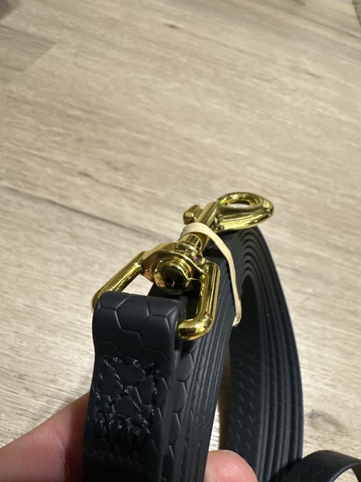 Wytrzymała i wodoodporna smycz 3 metry, czarna