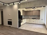 Продам 3-ком.кв Сталинка на п-т Свободы с АОгаз