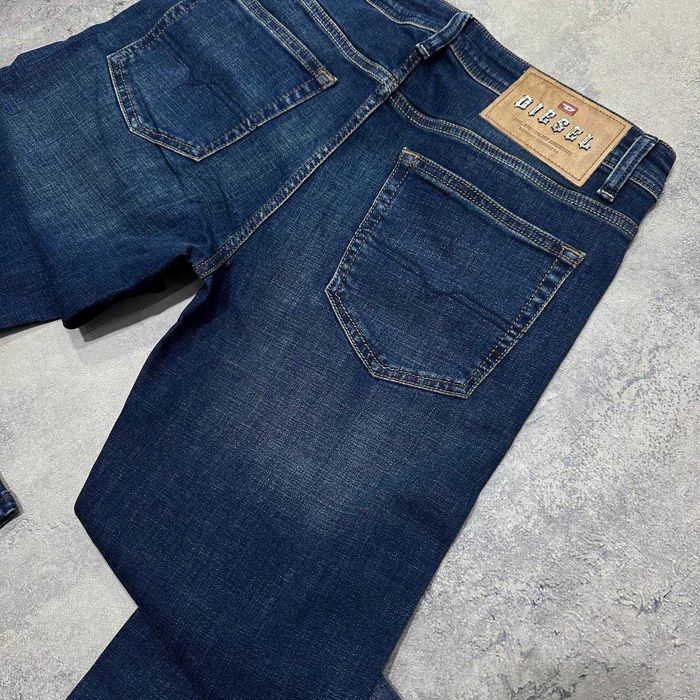 Чоловічі стильні джинси DIESEL