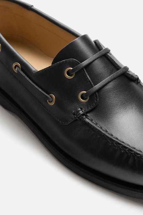 Sapatos Vela em pele genuína de alta qualidade nº41 (Novos)