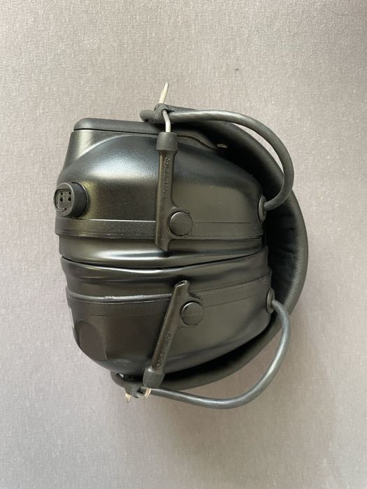 Słuchawki aktywne Peltor Tactical XP plus nakładki nauszne