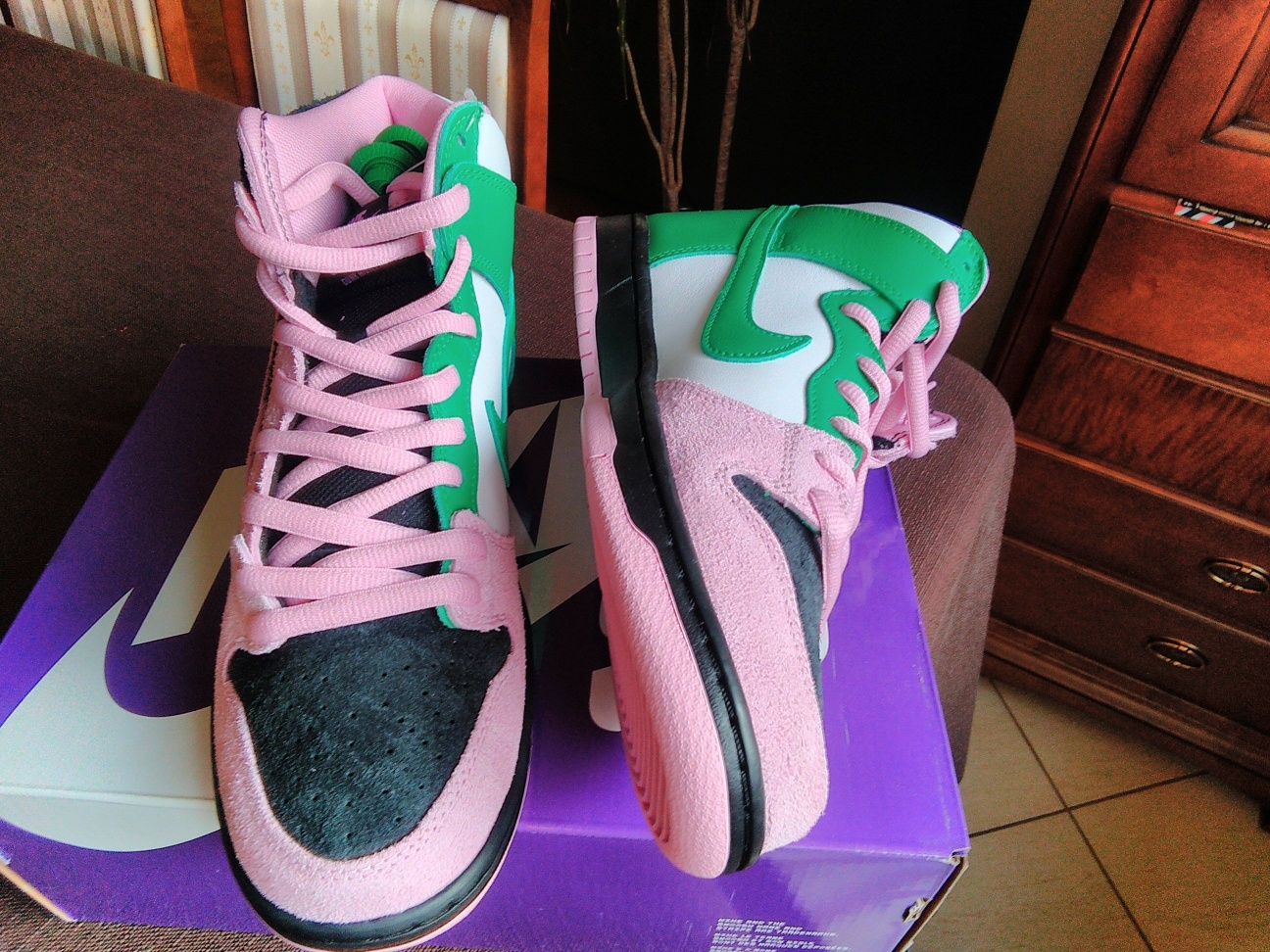 (Eur 43/27,5 cm) Nike SB Dunk High Invert Celtics CU7349,-001 Jordan 1