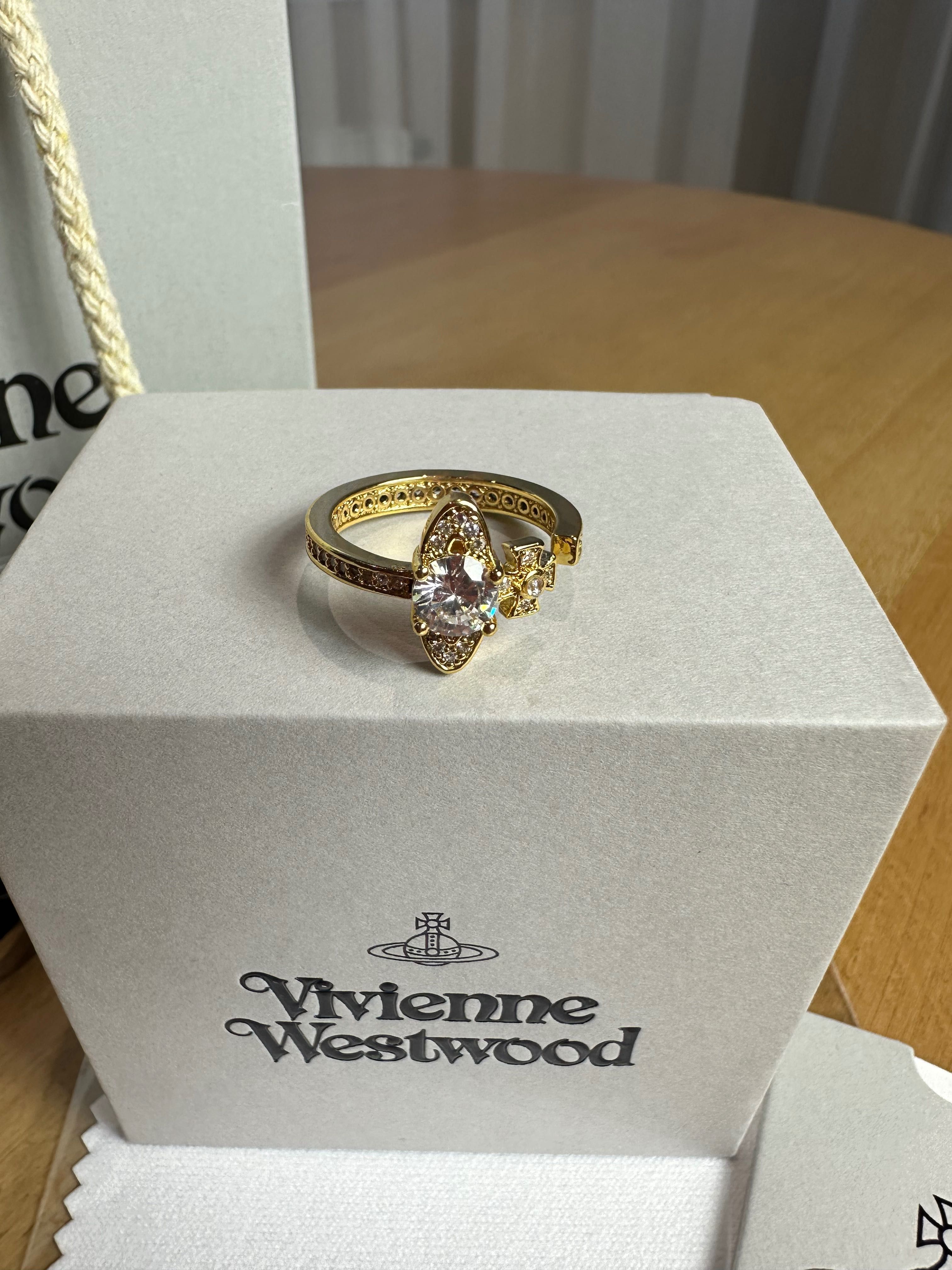 Vivienne Westwood Saturn Gold Ring каблучка кольцо