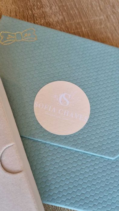 Conjunto Toucado e Brincos – Cristal Verde / Dourado