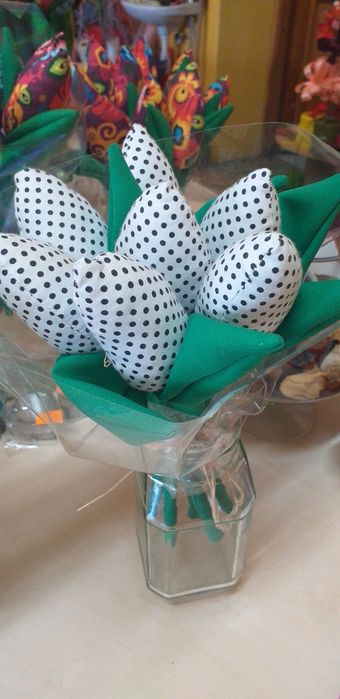 Bukiety szytych tulipanów po 7szt