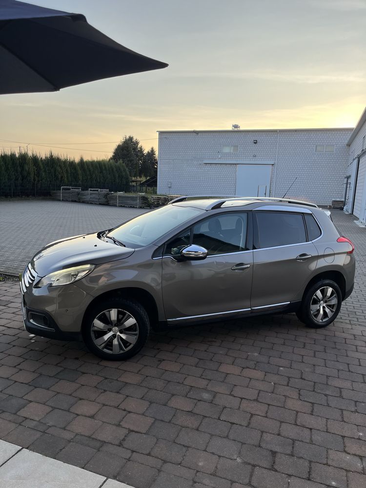 Peugeot 2008 1 wł automat 1.6 benzyna