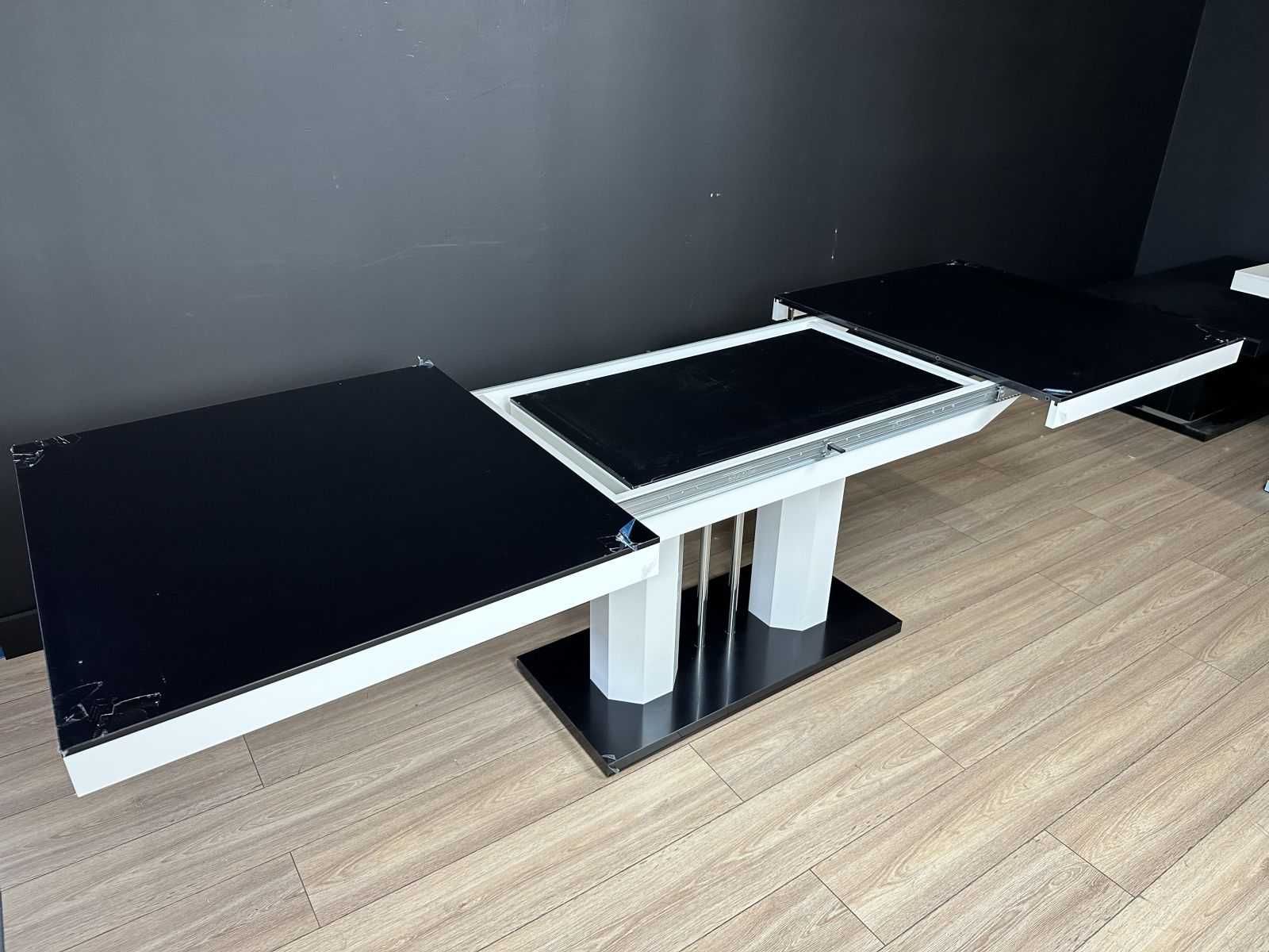 Stół rozkładany MODEL „R” czarny-biały / wysoki połysk (outlet)