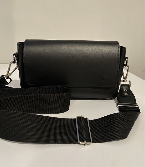 Сумка бананка натуральна шкіра