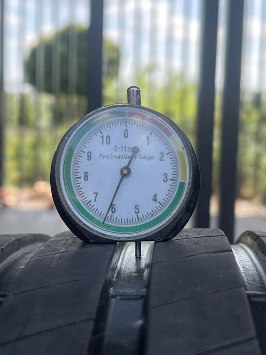 *Opona Bridgestone 255/35/19 pojedynka