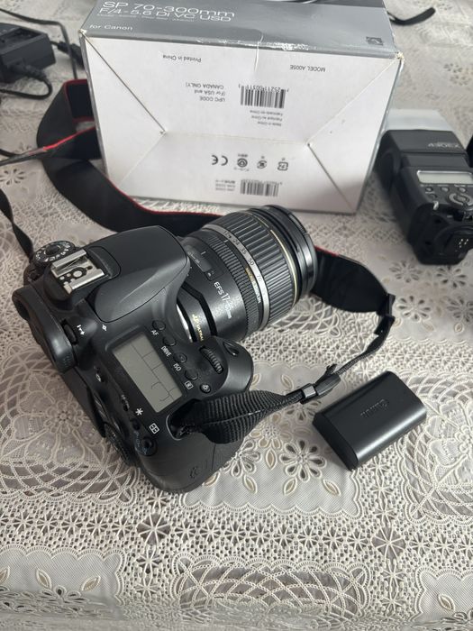 Lustrzanka canon eos 60d