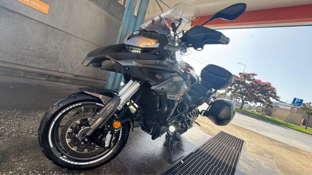 Benelli TRK 502 impecavel