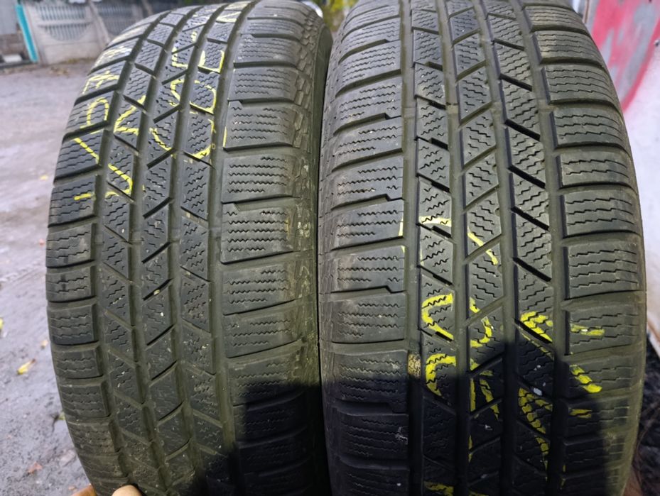 235/60/17 Continental crosscontact Winter