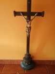 Cruxifico em madeira