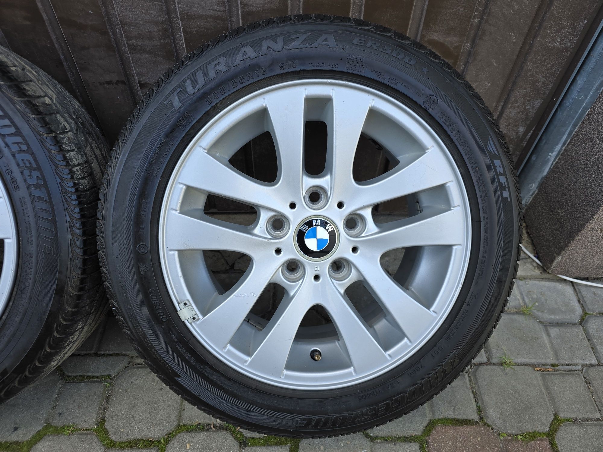 Felgi z oponami 205/55R16 BMW 3 E90 5x120 E91 1 E87 E82 E46 E36 E46