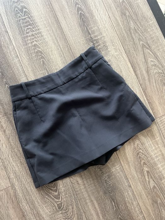 жіноча спідниця-шорти сірого кольору, reserved; весна/осінь/зима