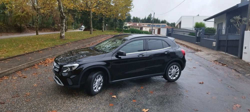 Mercedes-Benz GLA 180 d 7G-DCT Activity Edition