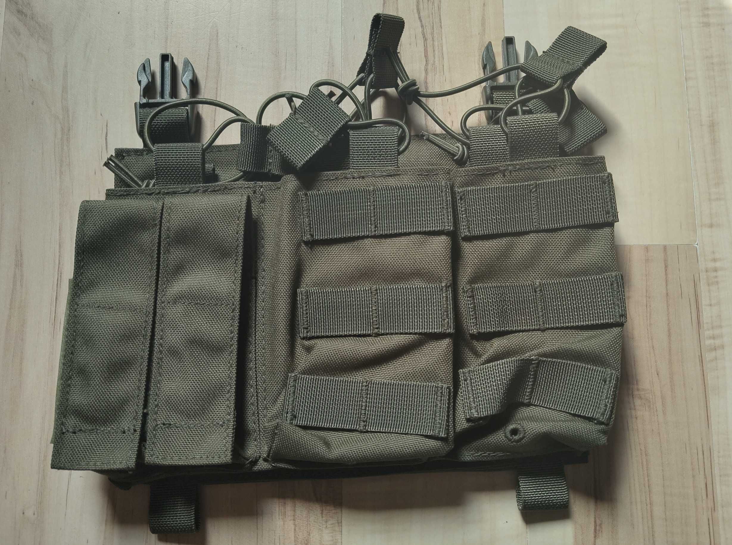 Ładownica 8Fields Buckle Up na magazynki AK/9mm - olive