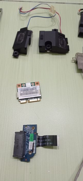Lenovo G575 плата,wifi,петли,куллер,охлад,шлейфы,камера,переходники