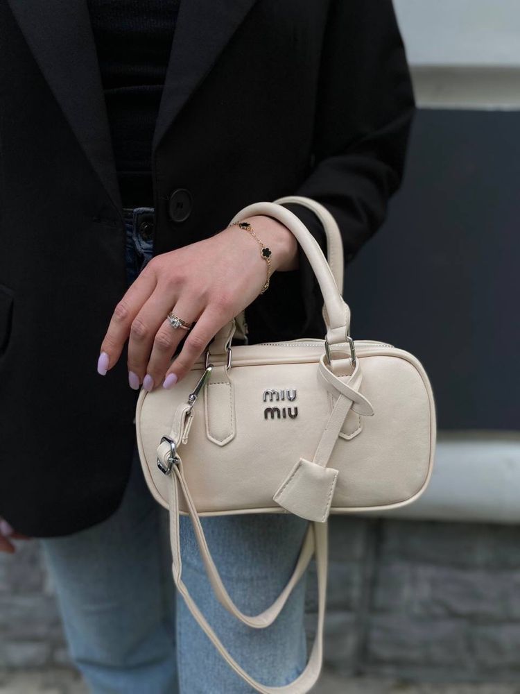 Жіноча сумка miu miu