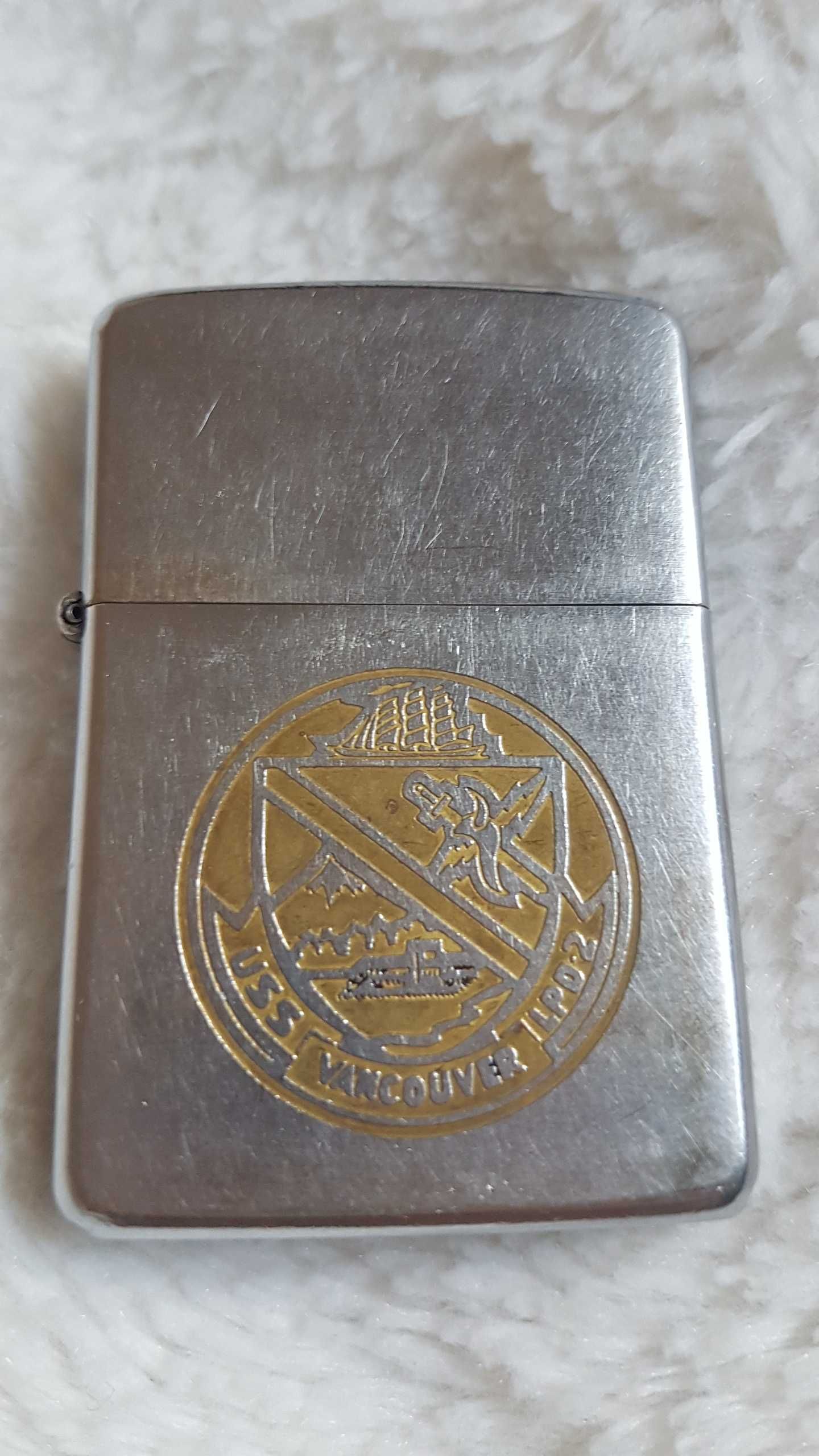 Zapalbiczka Zippo USS Vancouver LPD-2 1969r.