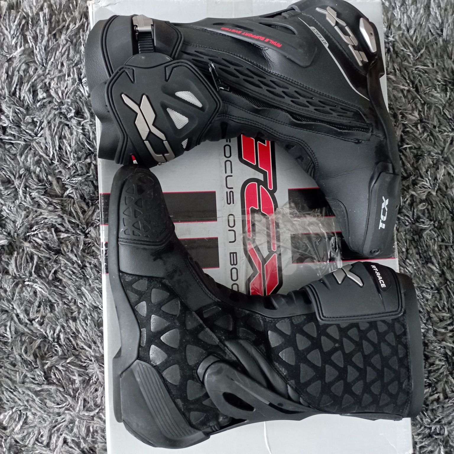 Buty motocyklowe TCX-RACE