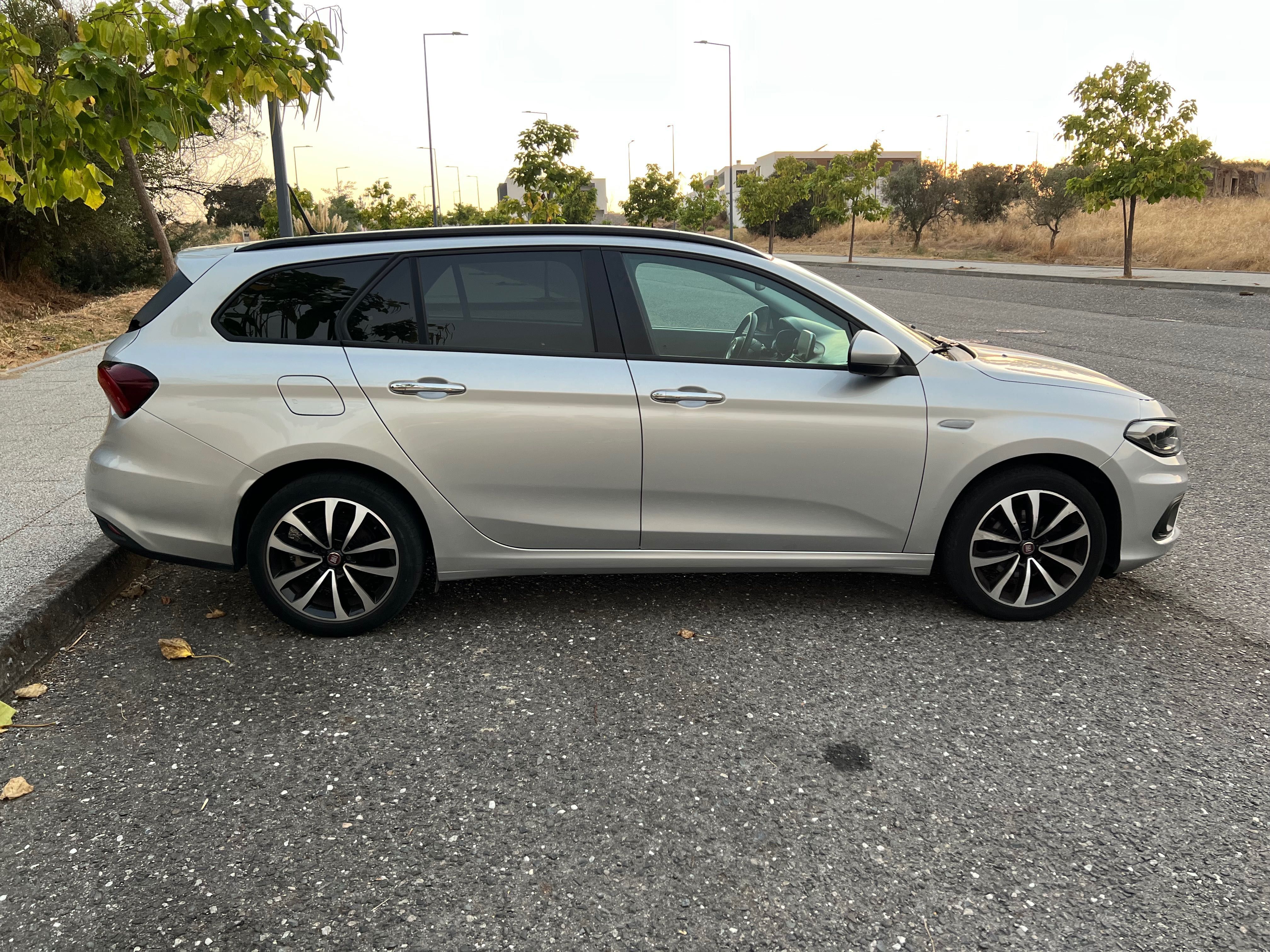 Fiat Tipo SW 1.6 multijet Lounge