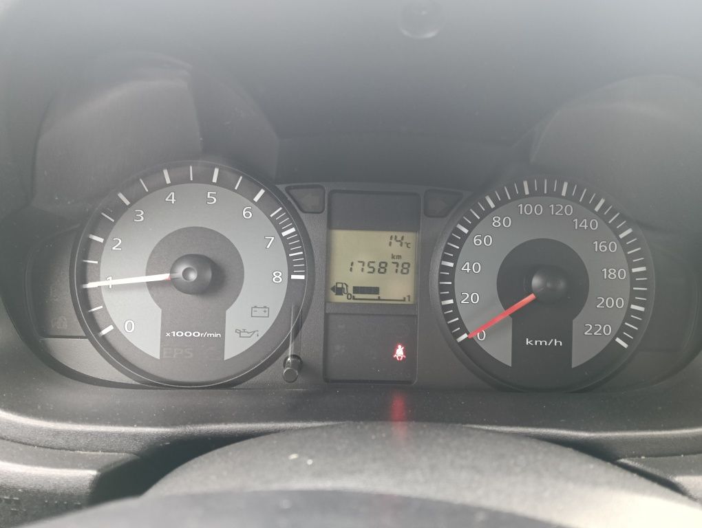Mitsubishi Colt 1.1 benzyna niski przebieg