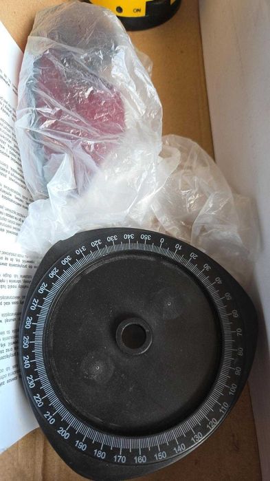 Laser Krzyżowy Samopoziomujący