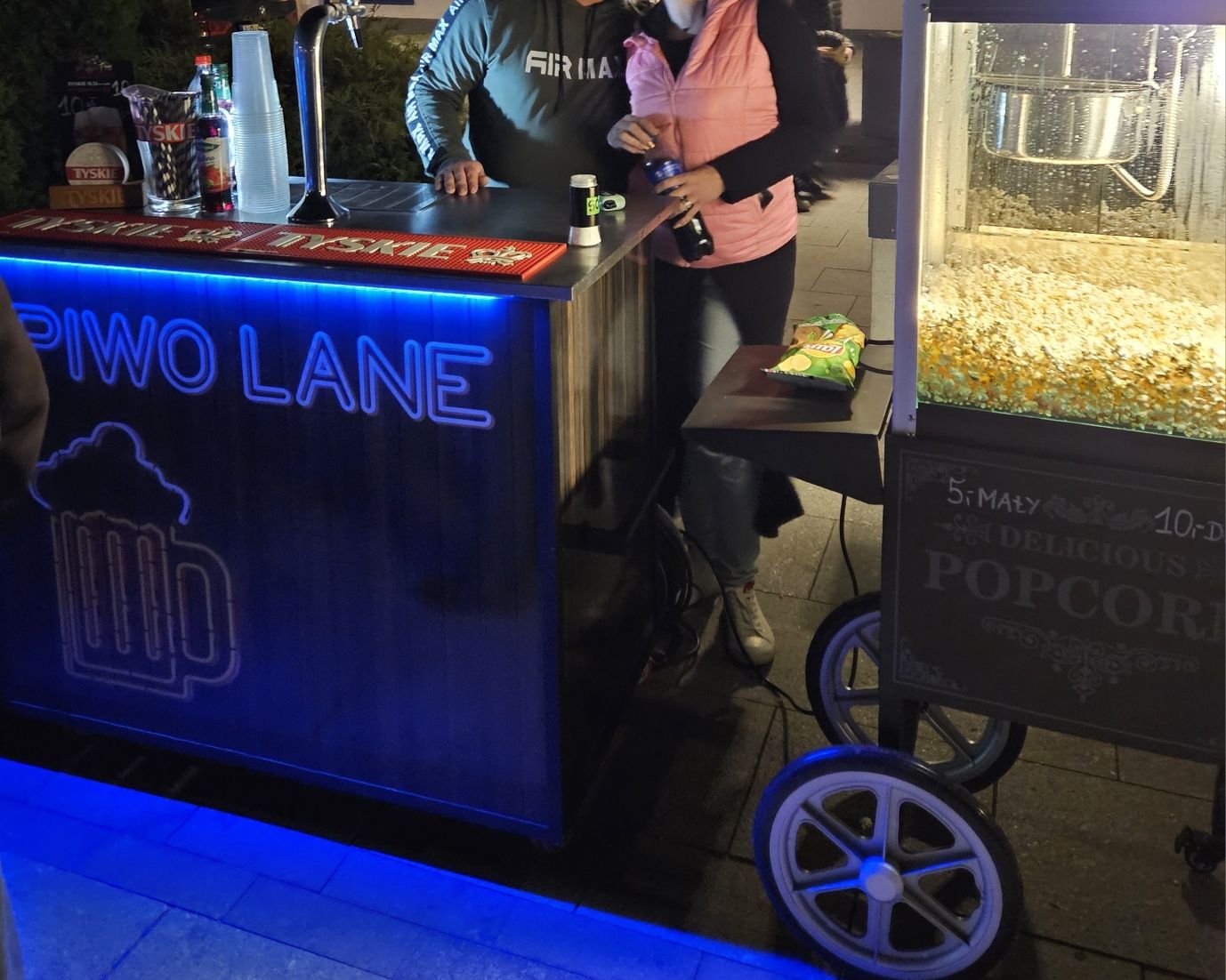 Wynajem maszyny do waty cukrowej oraz popcornu,rollbar mobilny do piwa