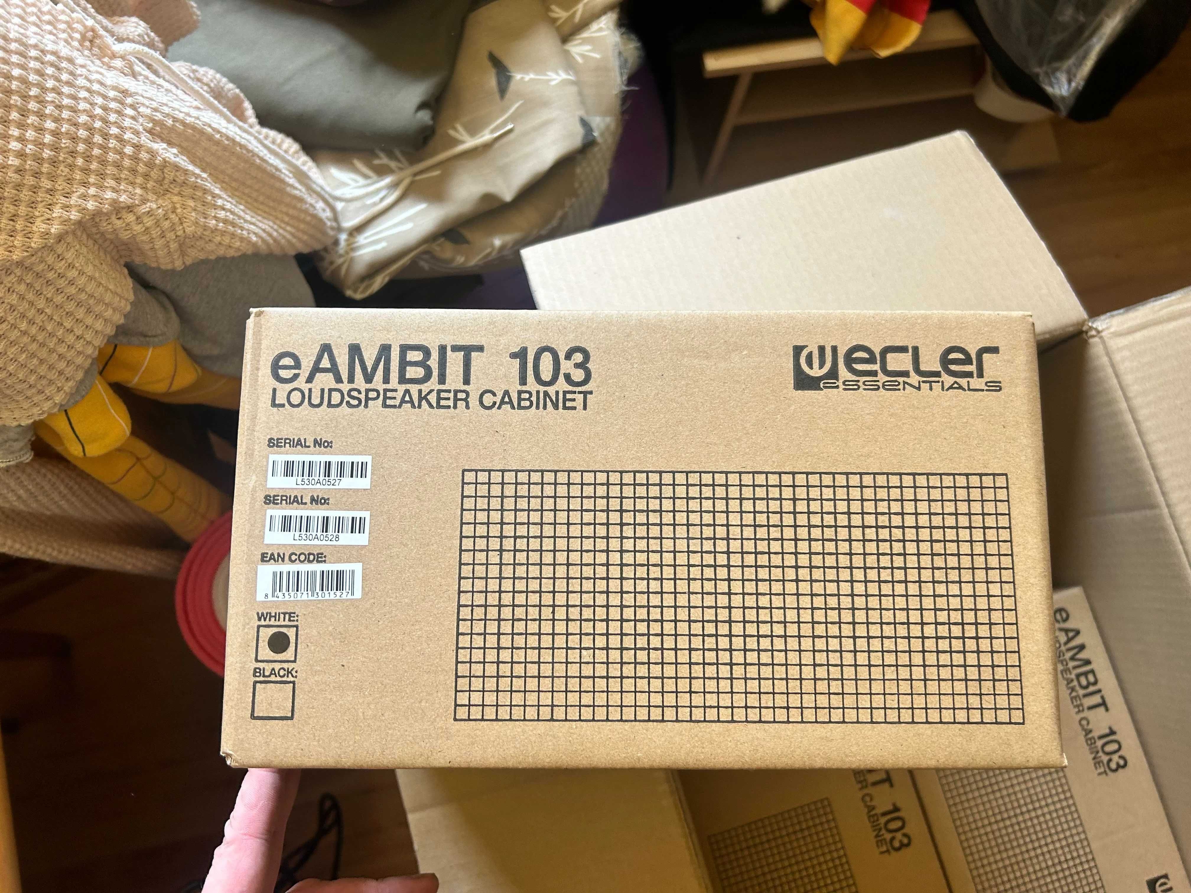 Zestaw radiowęzła/nagłośnieniowy firmy Ecler.