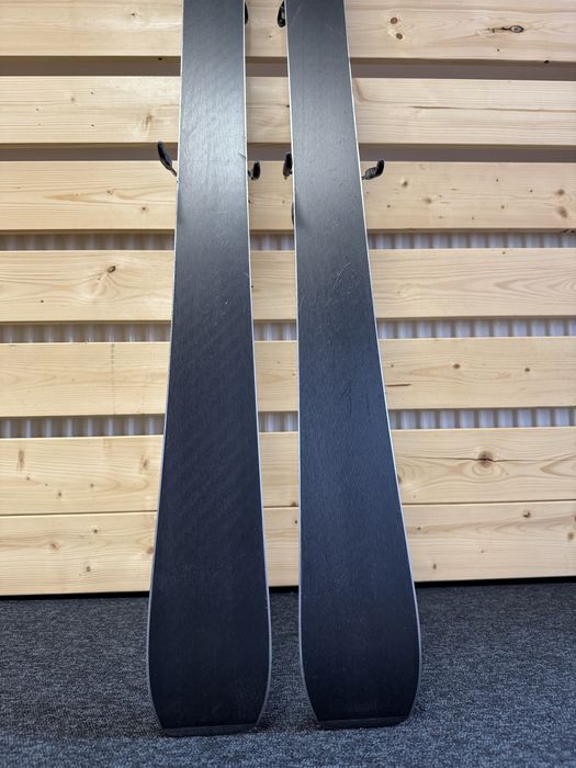 Allmountain | Narty SALOMON DISTANCE 80 170cm R:14m | carbon