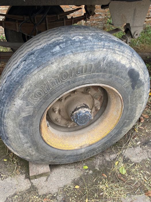 Причеп до вантажівки