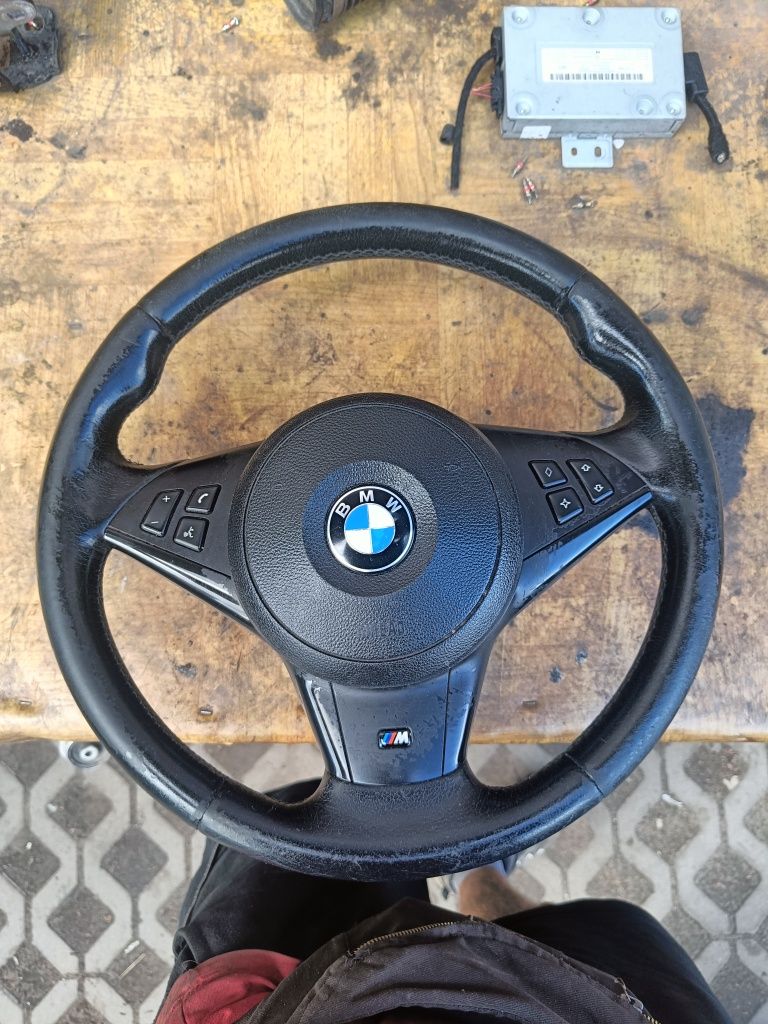 Kierownica BMW E60 E61 M-pakiet Palona na kluczyk Kompletna Wysyłka