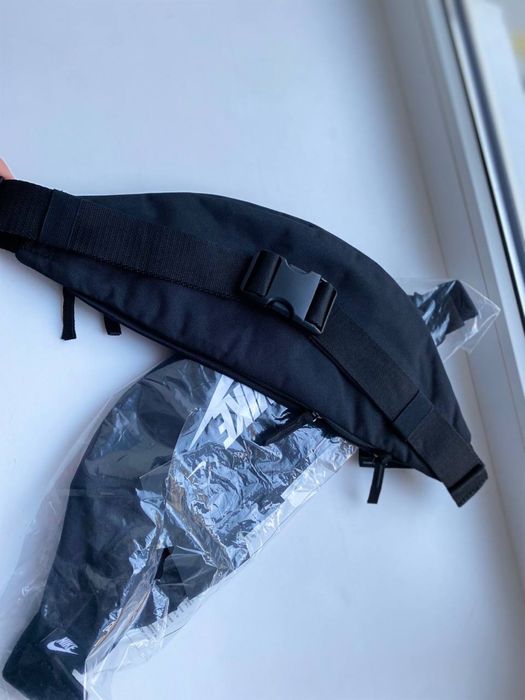 Продам Сумка поясна Nike NK ОРИГІНАЛ НОВА