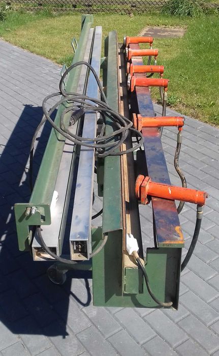 Prasa hydrauliczna do doklejek
