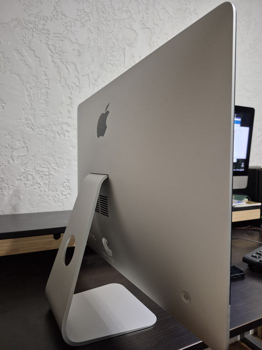 IMac 21.5-inch with Retina 4k